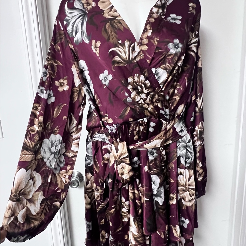 Express Purple and Brown Floral Top - Picture 3 of 11